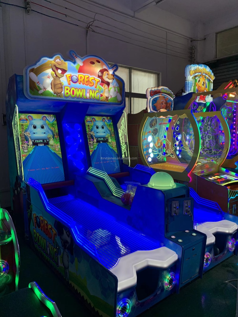 Bowling Arcade Machine Interac – Sports Equipment Shop recenzja i cena